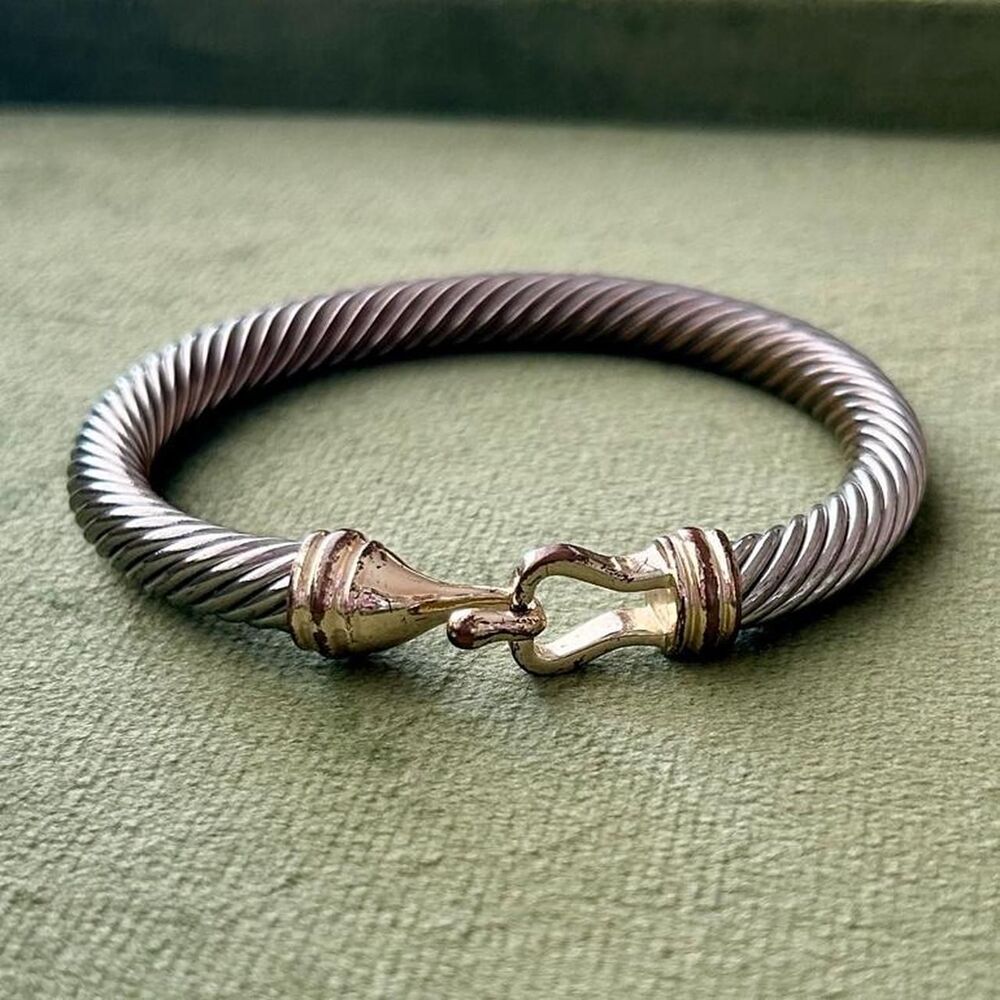 Unbranded Women's Silver and Gold Jewellery